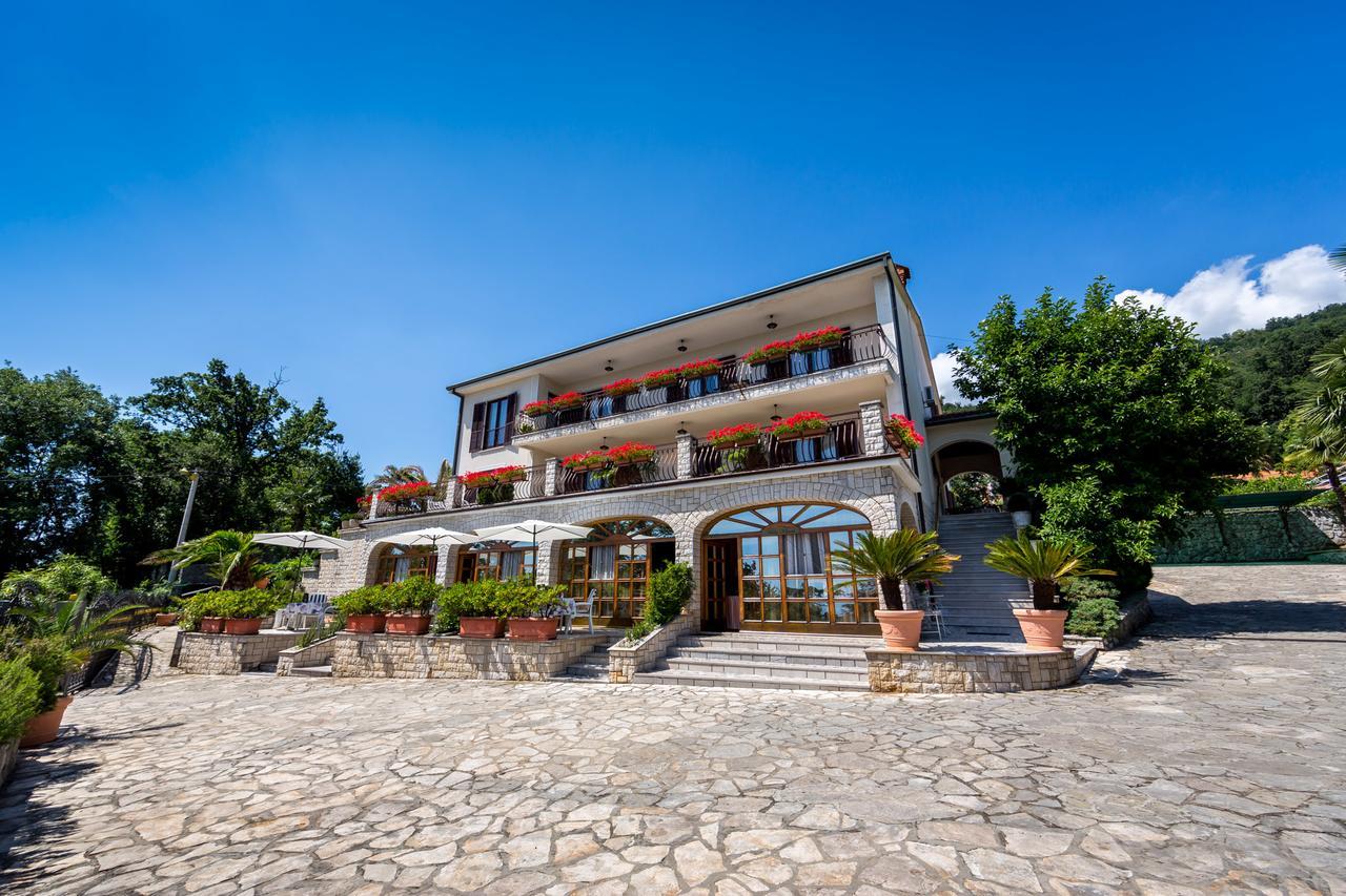 Villa Klaric Lovran Extérieur photo